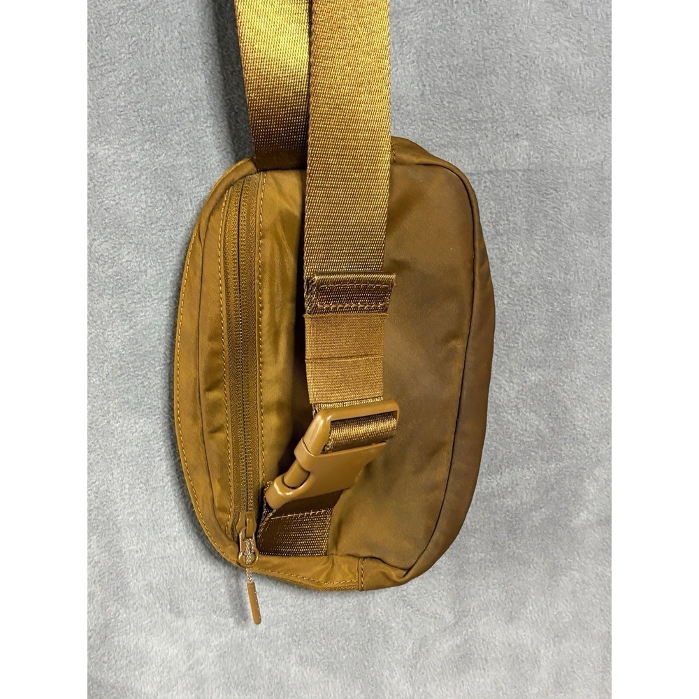 Lululemon Everywhere Belt Bag - 1L - Burnt Caramel Waist Bag Fanny Pack As Is - Picture 4 of 9